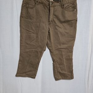 Faded Glory Brown Capri Pants
